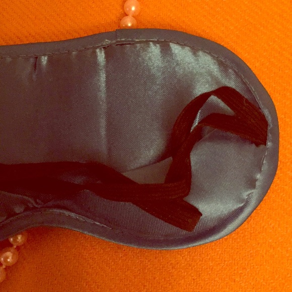 👸🏻ONLY ONE! Eye Lashes Sleep Mask👸🏻 - Picture 5 of 8